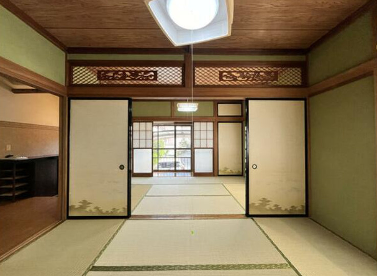 富士市岩本541-2　中古戸建リフォーム済の和室|ゆったりとくつろげる和室です