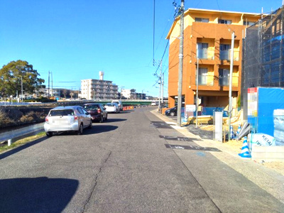 【前面道路含む現地写真】 | 天白区一本松1期　新築戸建　2号棟 | 前面道路