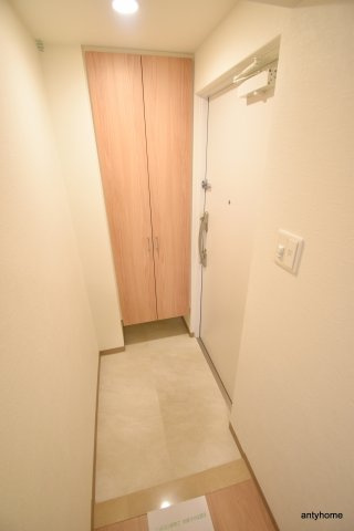 ファーストフィオーレ江坂江の木町パークサイド　仲介手数料無料の玄関