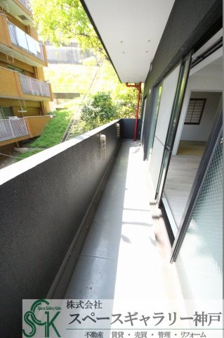 ヴァーチュアスあさぎりのバルコニー|※お部屋により仕様が異なる場合があります※