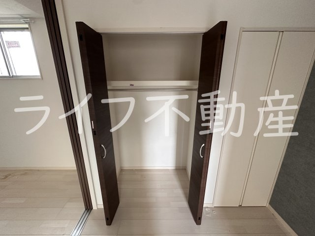 F asecia cerの収納|ちょっとした収納スペースも充実しています