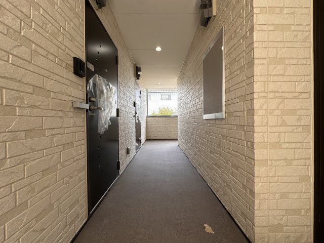 F asecia cerのロビー|落ち着いたロビーです