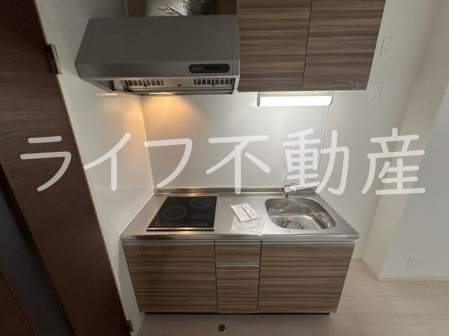 F asecia cerのキッチン|コンパクトなキッチンで掃除もラクラク