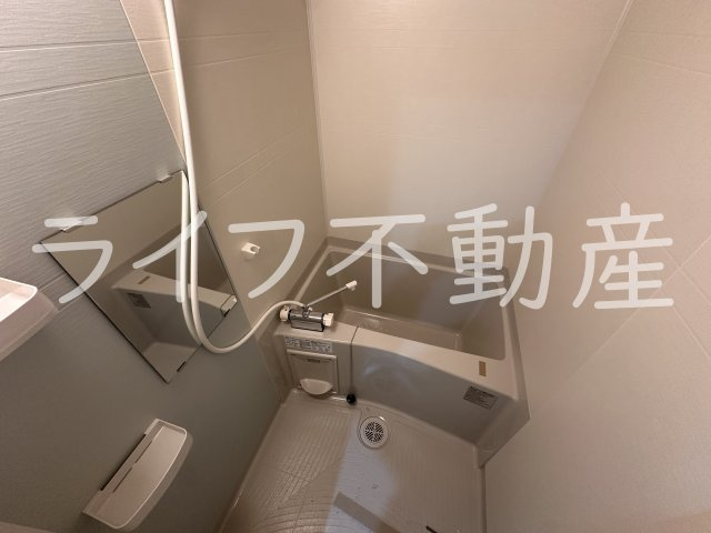 F asecia cerの浴室|日々の疲れを癒すお風呂付です