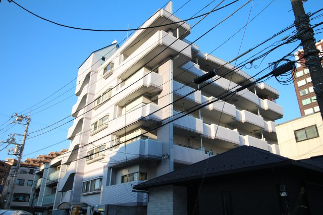 サウスウッド（SOUTHWOOD）の外観