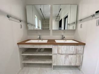  | 近江八幡市安養寺町　中古戸建