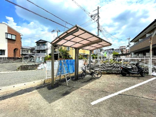 マンション桂風のその他共用部分|駐輪スペースです