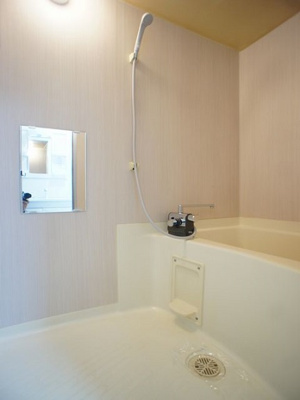 【浴室】 | ハイツサングリーン | 日々の疲れをリセットできる浴室です♪