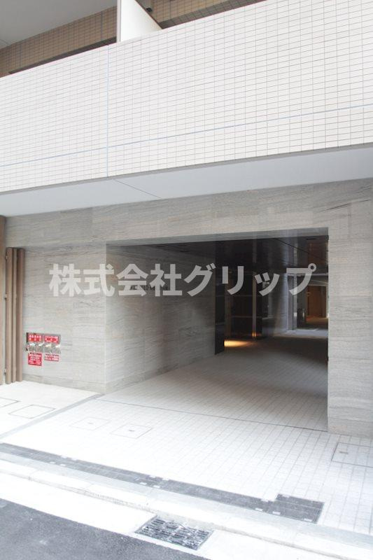 ベルシード横濱大通り公園のエントランス