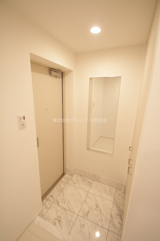 ベルシード横濱大通り公園の玄関