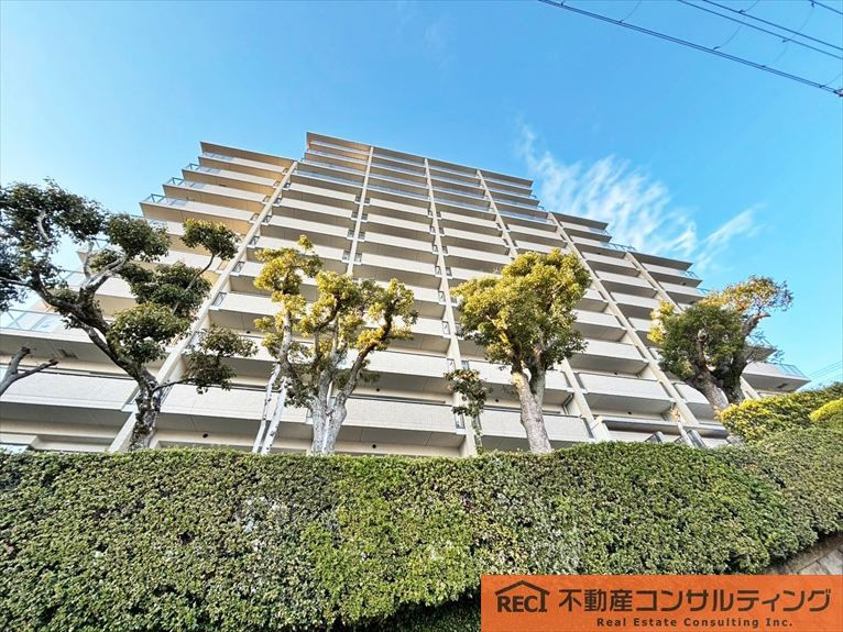 サンクタス六甲VIEWSの外観