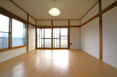 【洋室】 | 新倉2丁目戸建