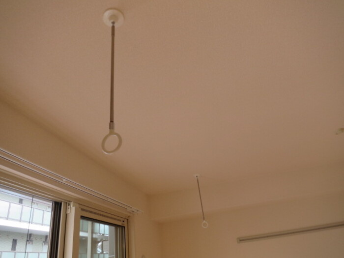 ルーエ Ｂ|室内物干し