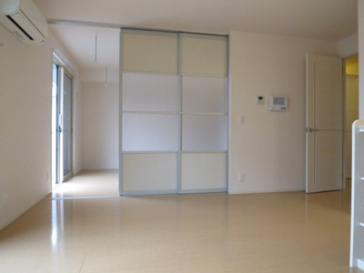  | ルーエ Ｂ | リビングルーム