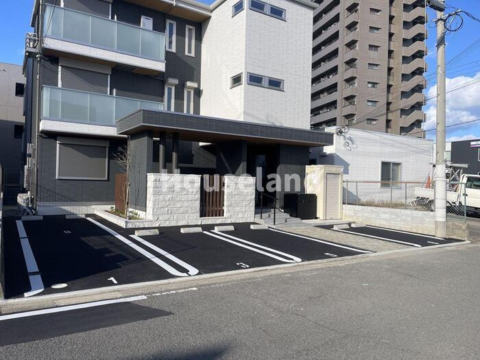 D-ROOM和歌山黒田Ⅱの駐車場