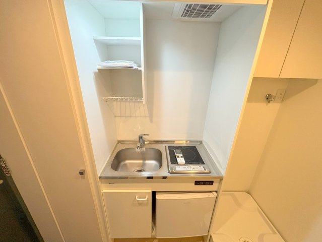 フルーレ小松のキッチン