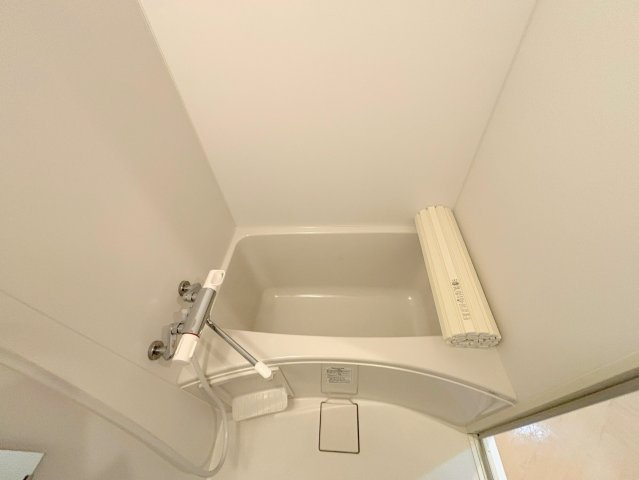 フルーレ小松の浴室