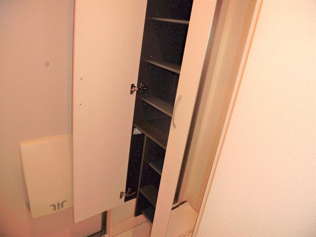 シャルム　エトワールの玄関