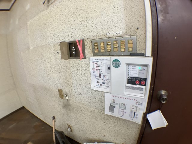 草木栄貸店舗の内装