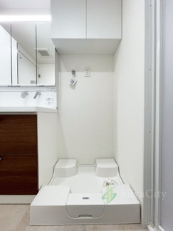 【ランドリースペース】 | テラス久我山 | 洗濯機置き場