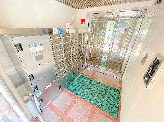 グロリアス北大阪のロビー