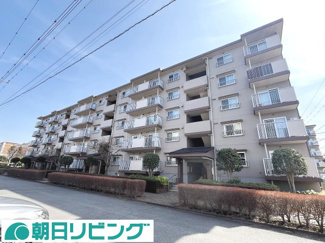 【外観】 | 緑豊かな住環境、陽当り・通風良好