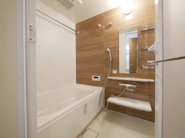 ウルバーノイリスの浴室