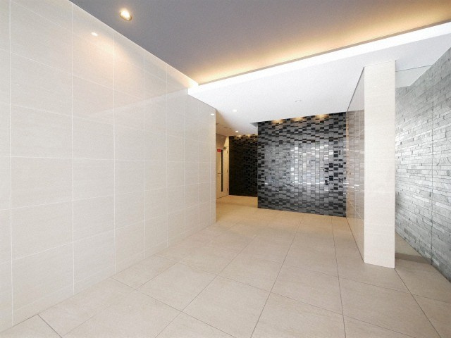 ウルバーノイリスのロビー