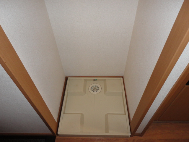 サニーサイド神立のその他|洗濯機置場