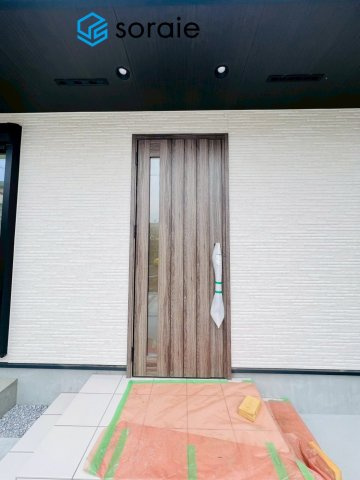 狭山市鵜ノ木第1期　新築戸建の玄関|10/31撮影