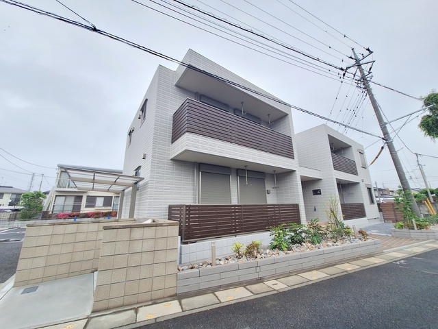 メゾンソレイユの外観