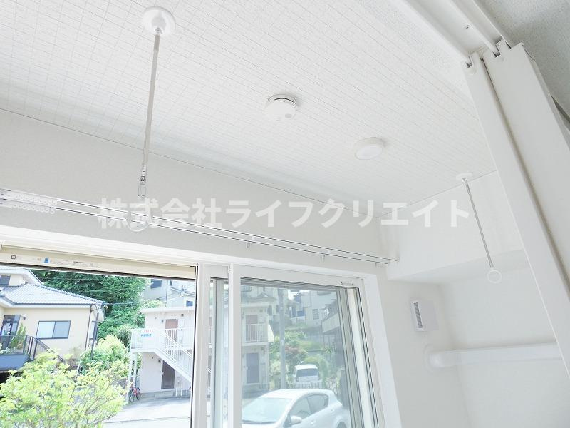 アパートメントBのロビー