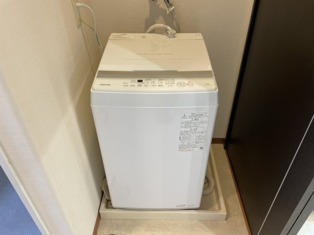 パークオーシャン桜島桟橋通りのランドリースペース|洗面室内に洗濯機置き場があります