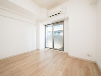 【洋室】 | プレサンス松屋町駅前 | 明るい洋室です