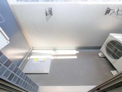 【バルコニー】 | プレサンス松屋町駅前 | お洗濯にも便利なバルコニー付き