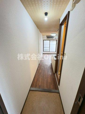 【玄関】 | ピースハイツ長堂A棟