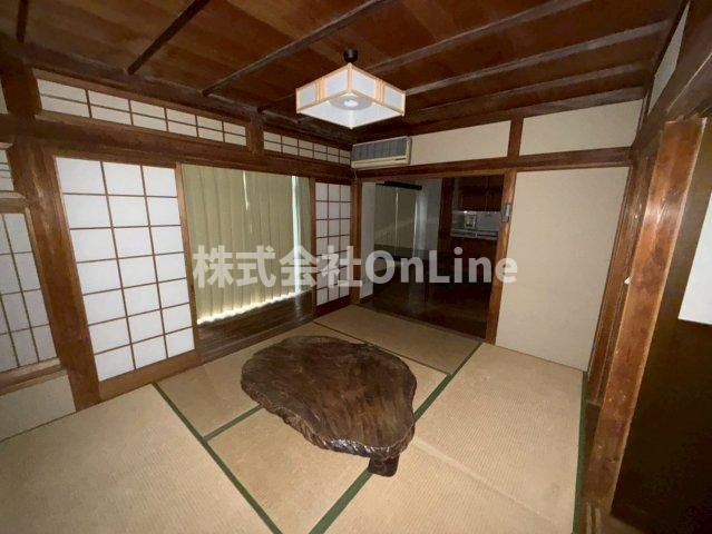 八尾市南本町2丁目戸建の和室