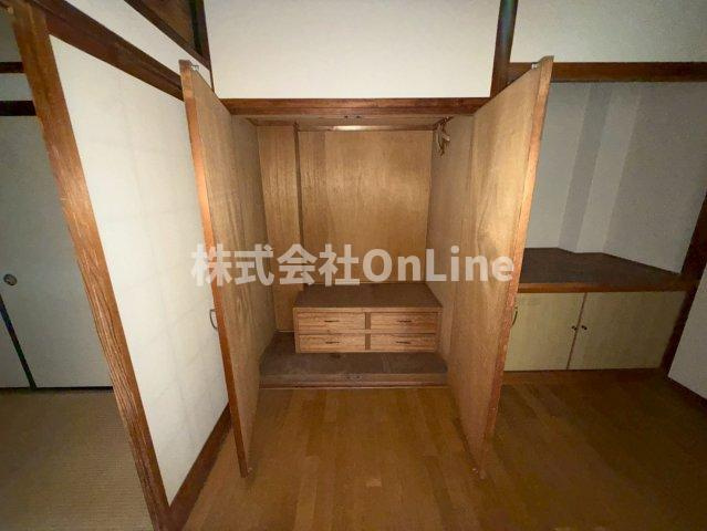 八尾市南本町2丁目戸建の収納