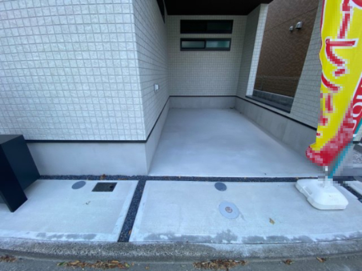 祝：成約済み　八王子市　元横山町　新築戸建ての駐車場|～仲介手数料無料☆八王子ひなた不動産～　八王子市元横山町　新築戸建て