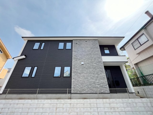 祝　成約済み　八王子市　めじろ台　新築戸建て　１３期の外観|閑静な住宅街にある新築戸建てです。～仲介手数料無料☆八王子ひなた不動産～　八王子市めじろ台　新築戸建て