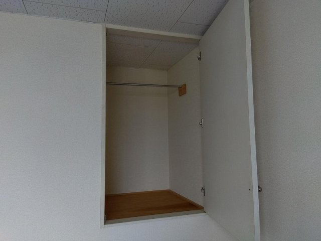 レオパレスフローラＫの内装