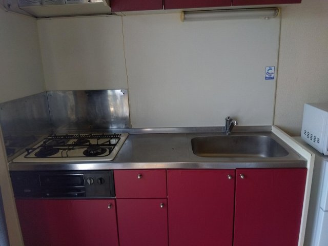 レオパレスフローラＫのキッチン