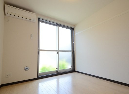 レオネクストひまわりの寝室