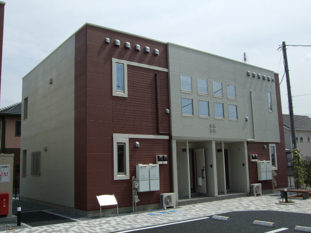 パークサイドヴィラ御里　Ｂ棟