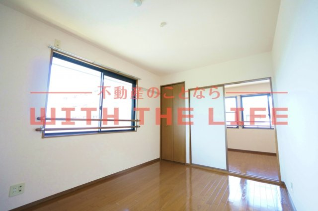 バティール西小森野【キャッシュバック対象物件】の寝室|広くて明るい寝室