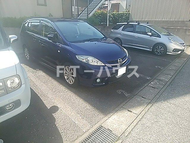 クレール本郷の駐車場|駐車場