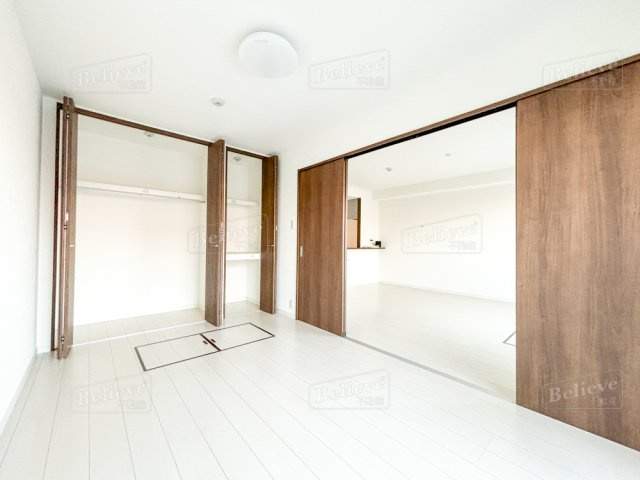 ルネスコート　New　Rの寝室|クローゼット付の洋室です☆