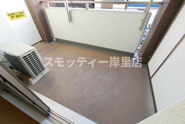 カルム　ド　アビタシオンのバルコニー