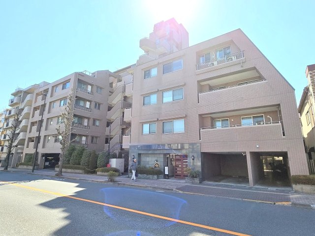 日神パレステージ河辺南の外観