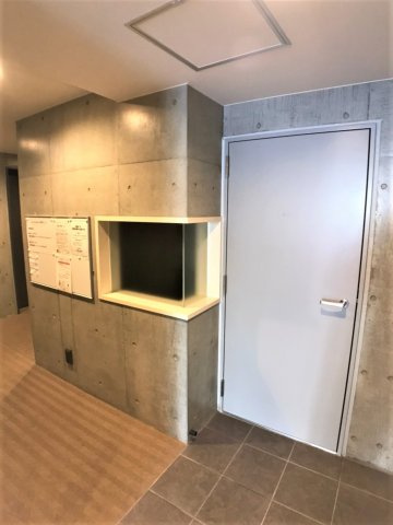 「防音マンション」SOLASIAresidence上板橋のロビー|清潔なロビーです